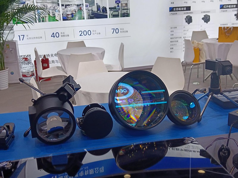 激埃特軍博會(huì)鏡頭展品